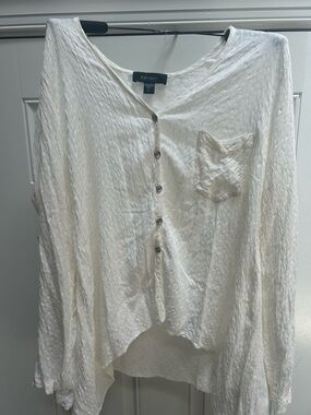 Karen Kane Ivory Button-Front Textured shirt